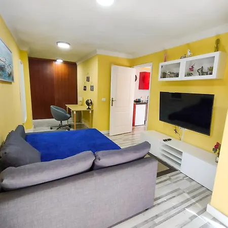 Apartamento En Calle Heraclio *